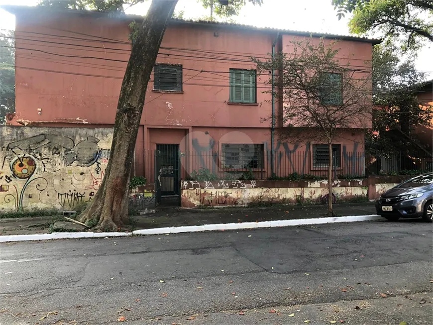 Foto 1 de Casa com 4 Quartos à venda, 450m² em Moema, São Paulo