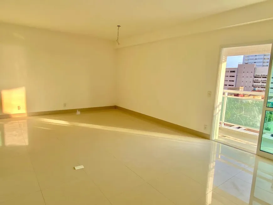 Foto 1 de Apartamento com 4 Quartos à venda, 331m² em Umarizal, Belém