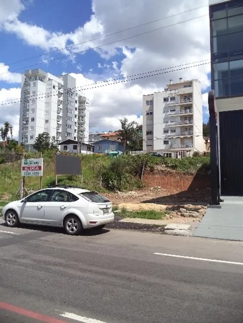 Foto 1 de Lote/Terreno para alugar, 372m² em Cinquentenário, Caxias do Sul