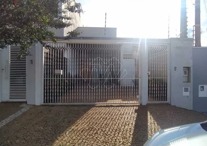 Foto 1 de Casa com 2 Quartos à venda, 120m² em Vila Harmonia, Araraquara