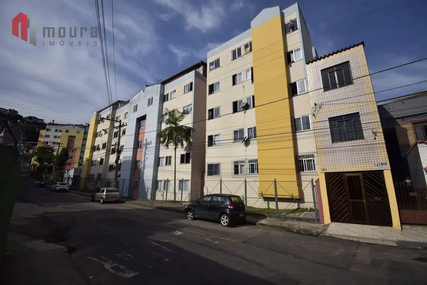 Foto 1 de Apartamento com 3 Quartos à venda, 55m² em Bandeirantes, Juiz de Fora