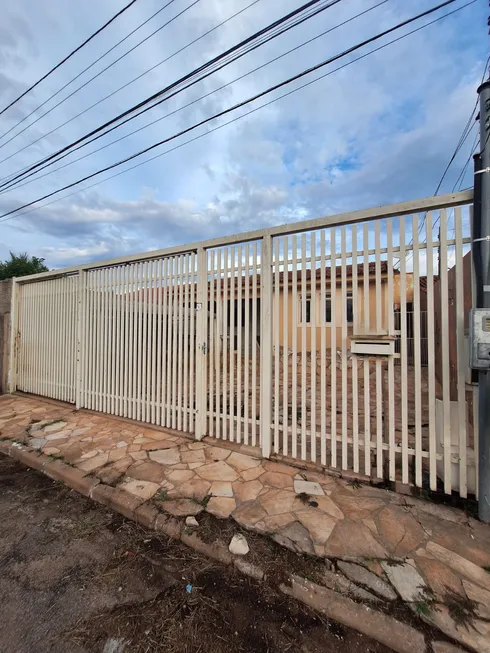 Foto 1 de Casa com 2 Quartos à venda, 70m² em Tijucal, Cuiabá