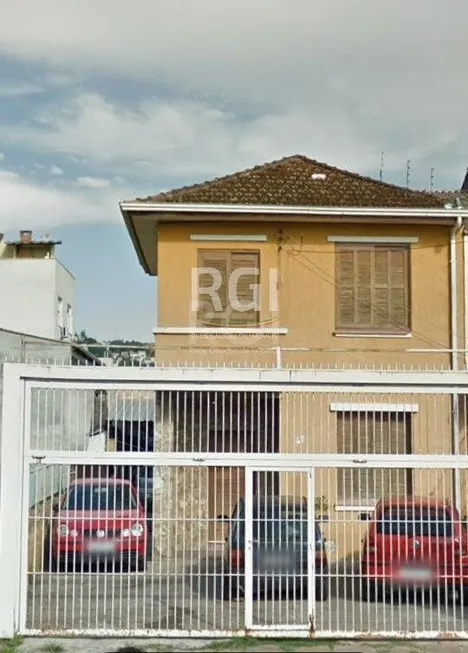 Foto 1 de Casa com 2 Quartos à venda, 91m² em Glória, Porto Alegre