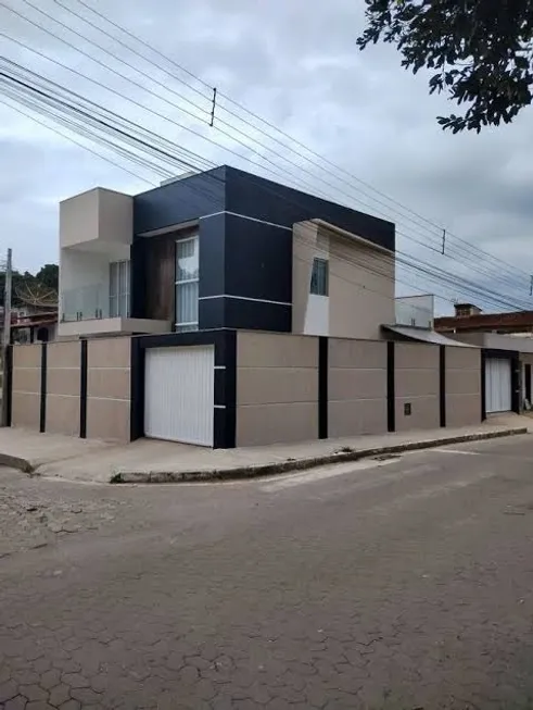 Foto 1 de Casa com 4 Quartos à venda, 150m² em Aguas Claras, Campo Largo