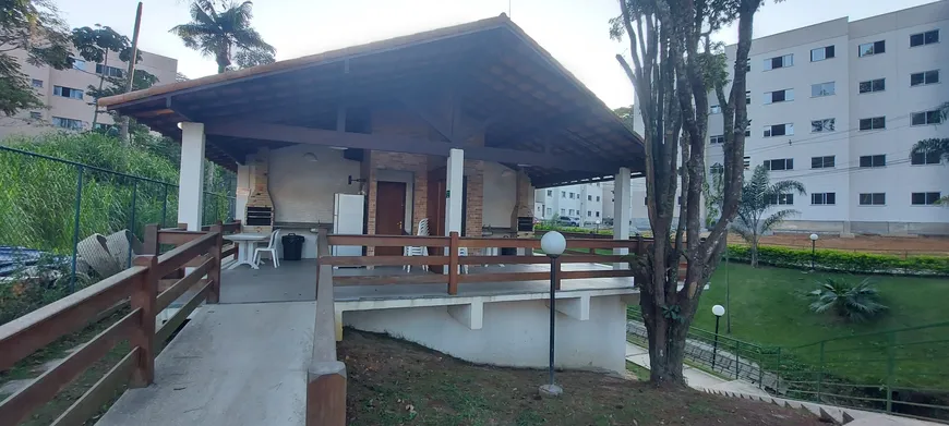 Foto 1 de Apartamento com 2 Quartos para alugar, 45m² em Pimenteiras, Teresópolis
