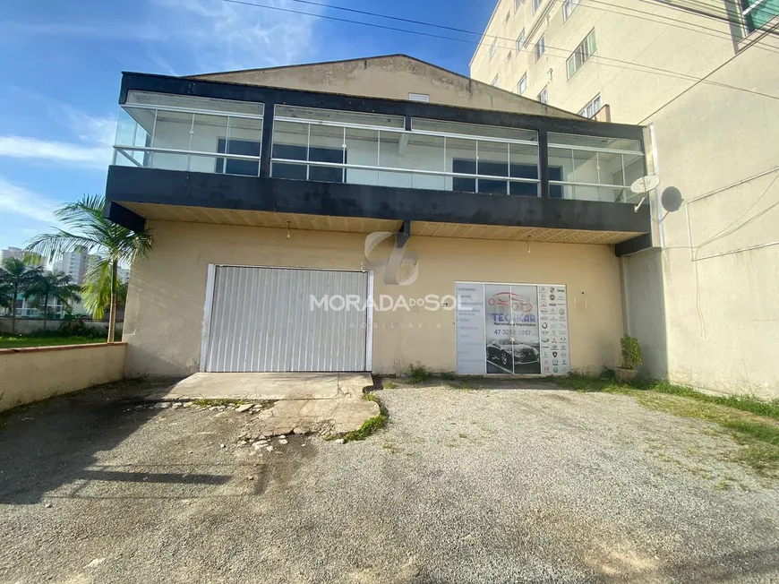 Foto 1 de Galpão/Depósito/Armazém para alugar, 280m² em Meia Praia, Itapema