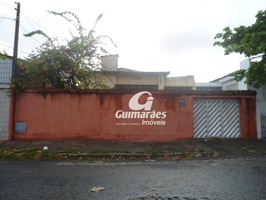 Foto 1 de Casa com 4 Quartos à venda, 200m² em Fátima, Fortaleza
