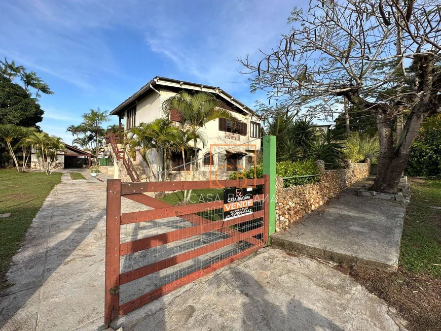 Foto 1 de Casa com 6 Quartos à venda, 121m² em Balneario São Pedro, São Pedro da Aldeia