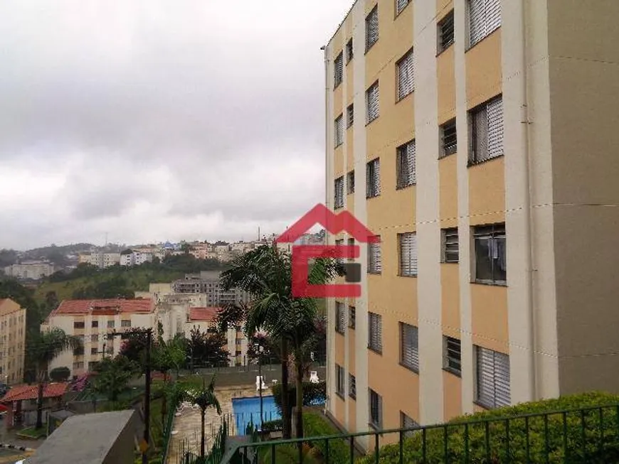 Foto 1 de Apartamento com 2 Quartos à venda, 60m² em Jardim Caiapia, Cotia