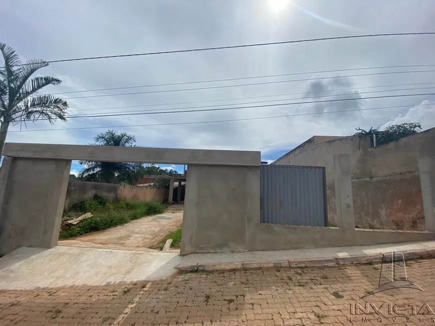 Foto 1 de Casa com 4 Quartos à venda, 400m² em Riacho Fundo I, Brasília