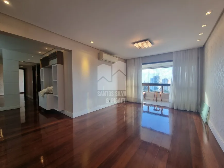 Foto 1 de Apartamento com 4 Quartos à venda, 132m² em Itaigara, Salvador