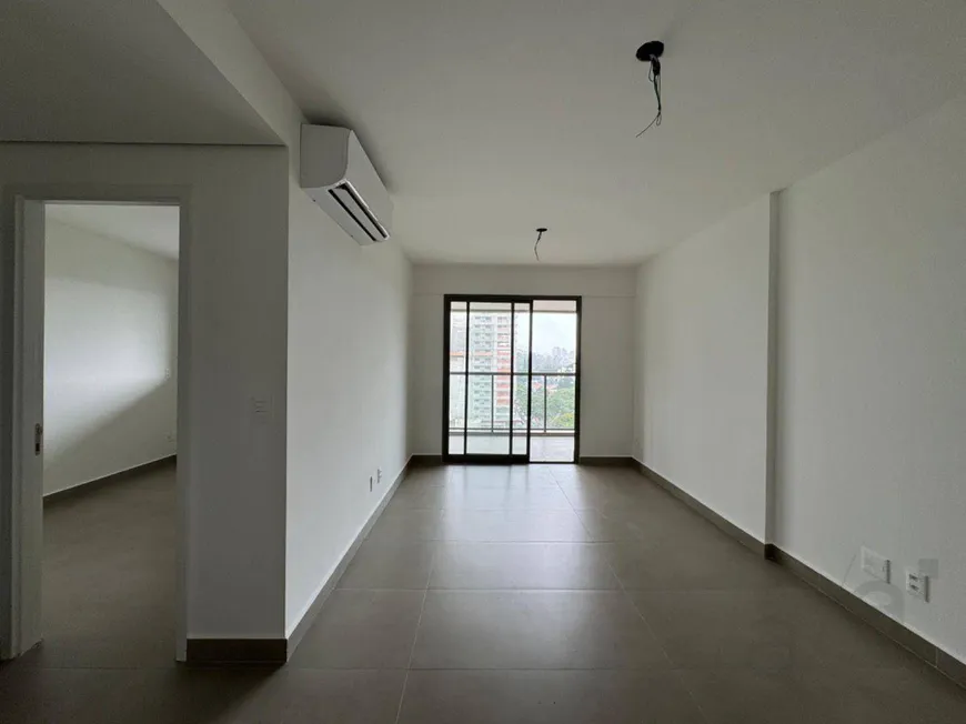 Foto 1 de Apartamento com 1 Quarto para alugar, 55m² em Indianópolis, São Paulo