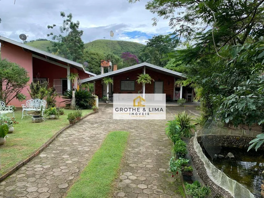 Foto 1 de Fazenda/Sítio com 2 Quartos à venda, 140m² em Descansópolis, São José dos Campos