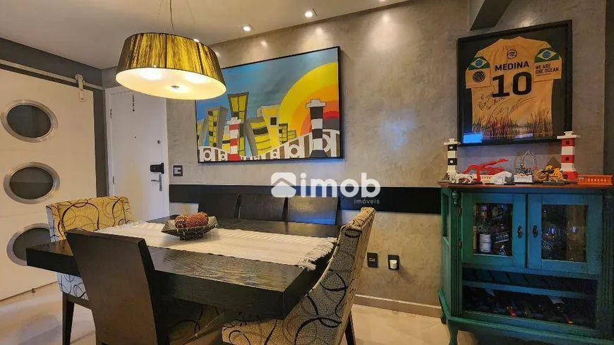 Foto 1 de Apartamento com 2 Quartos à venda, 67m² em Gonzaga, Santos