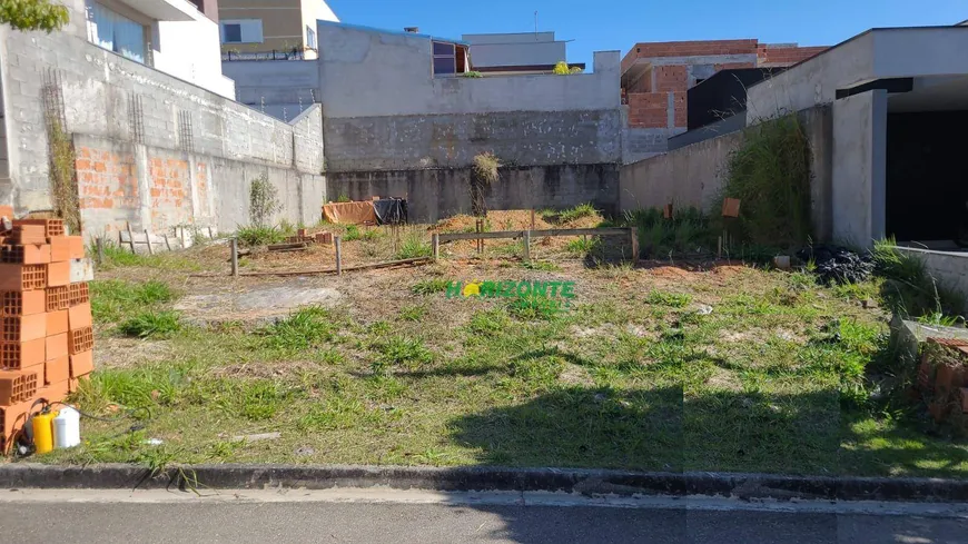 Foto 1 de Lote/Terreno à venda, 300m² em Condominio Terras do Vale, Caçapava