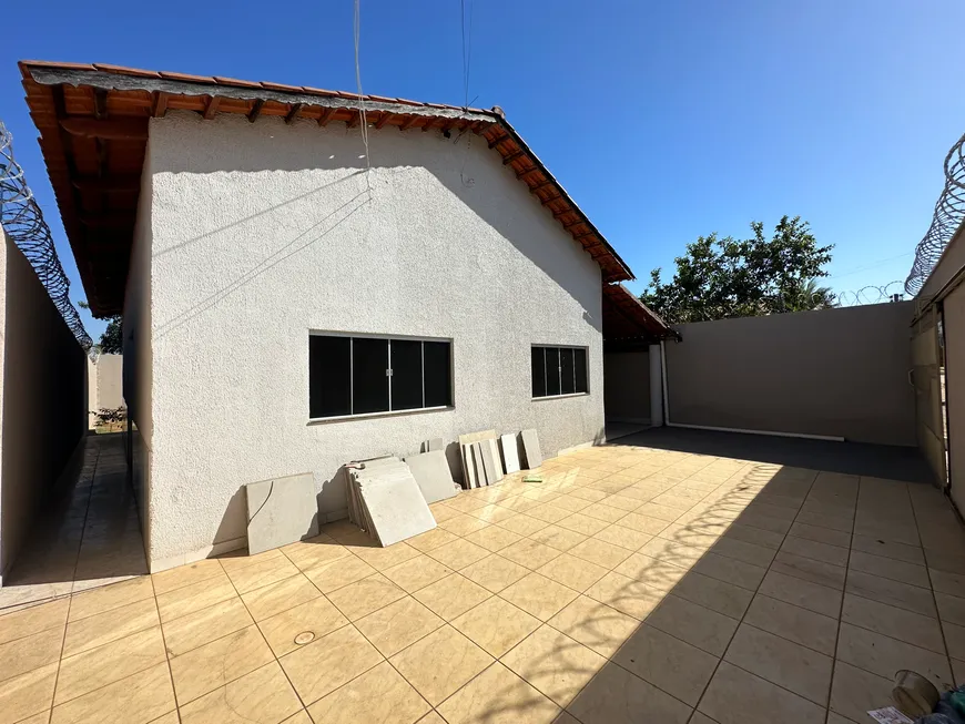 Foto 1 de Casa com 3 Quartos à venda, 110m² em Parque Santa Cecília, Aparecida de Goiânia