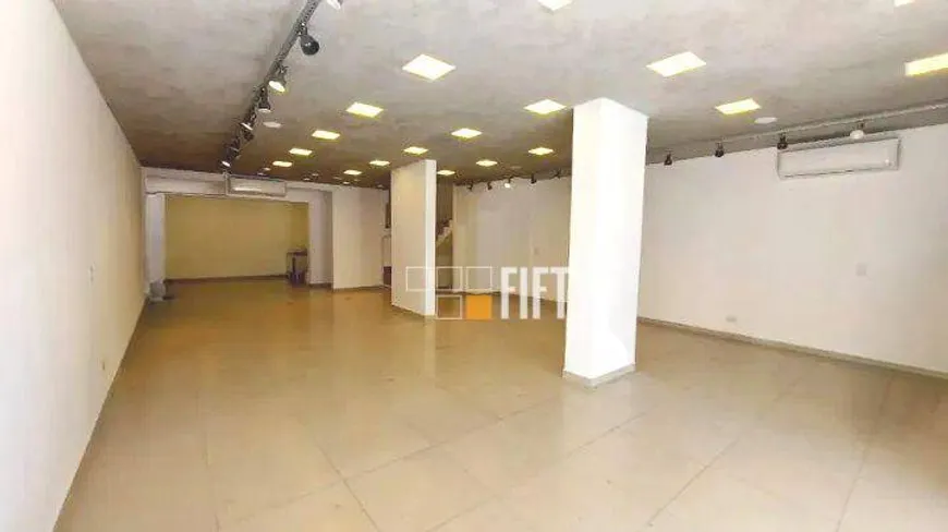 Foto 1 de Ponto Comercial para alugar, 200m² em Moema, São Paulo
