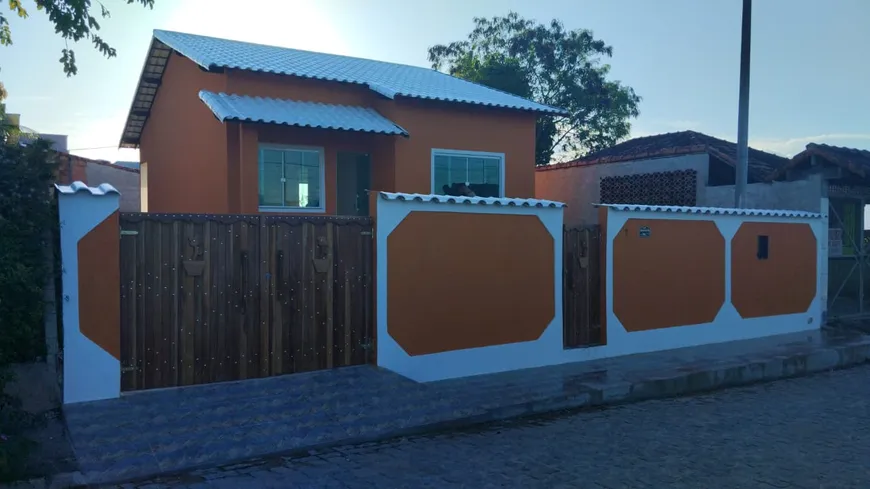 Foto 1 de Casa de Condomínio com 2 Quartos à venda, 70m² em Caluge, Itaboraí