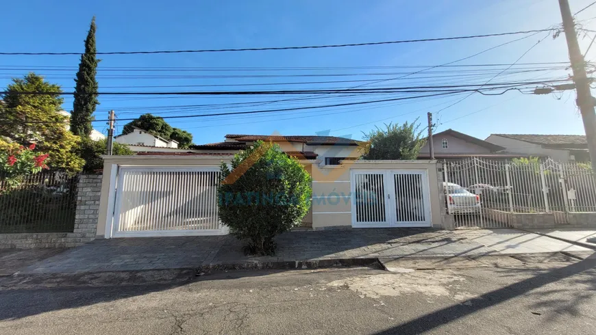 Foto 1 de Casa com 6 Quartos à venda, 290m² em Imbaúbas, Ipatinga