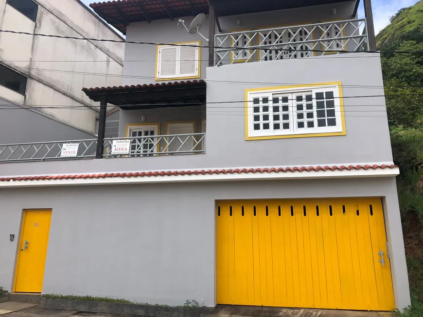 Foto 1 de Sobrado com 3 Quartos à venda, 238m² em Centro, Valença