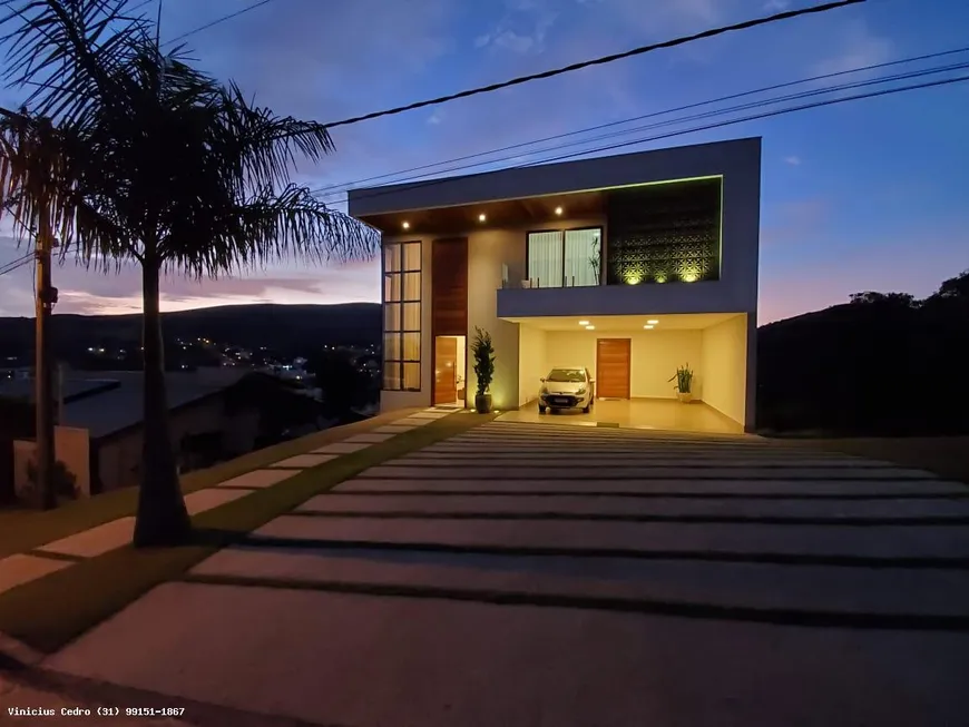 Foto 1 de Casa de Condomínio com 4 Quartos para alugar, 463m² em Ville Des Lacs, Nova Lima