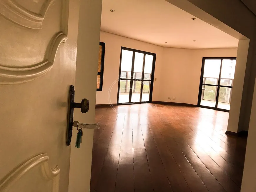 Foto 1 de Apartamento com 4 Quartos para alugar, 279m² em Paraíso do Morumbi, São Paulo