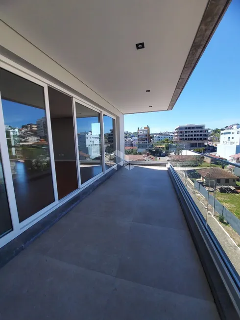 Foto 1 de Apartamento com 3 Quartos à venda, 208m² em Centro, Garibaldi