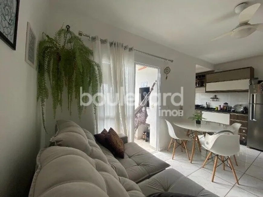 Foto 1 de Apartamento com 2 Quartos à venda, 56m² em Areias, São José