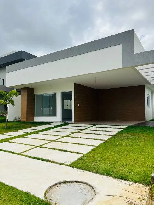 Foto 1 de Casa de Condomínio com 3 Quartos para alugar, 137m² em Jardim Limoeiro, Camaçari
