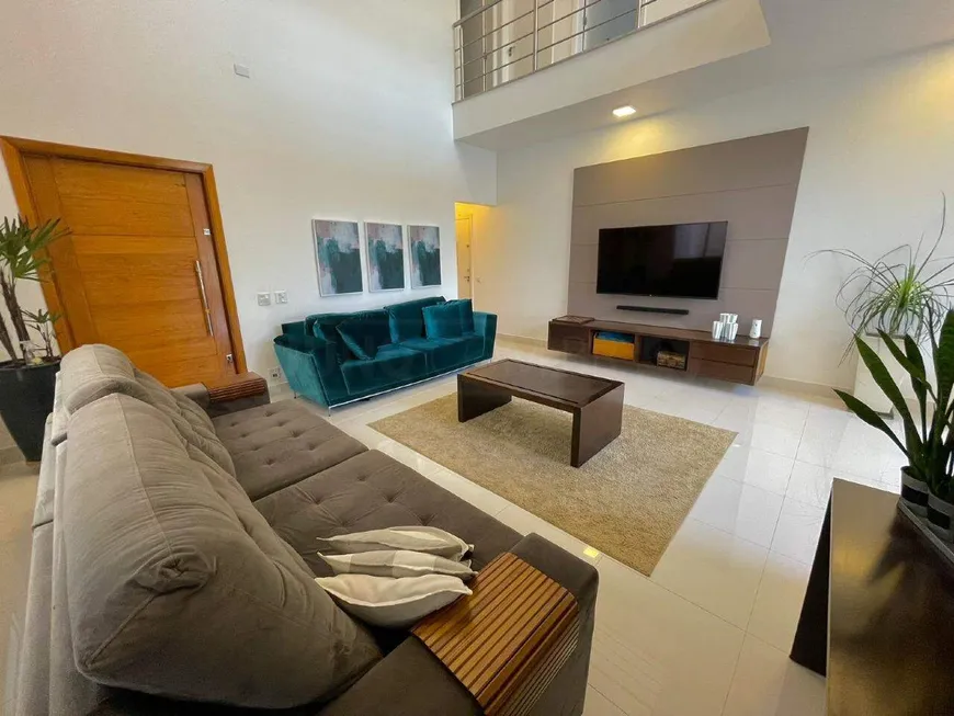 Foto 1 de Casa de Condomínio com 4 Quartos à venda, 430m² em Morada dos Passaros, Rio das Pedras