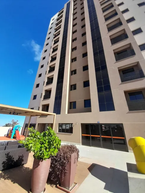 Foto 1 de Apartamento com 3 Quartos à venda, 70m² em Samambaia Norte, Brasília