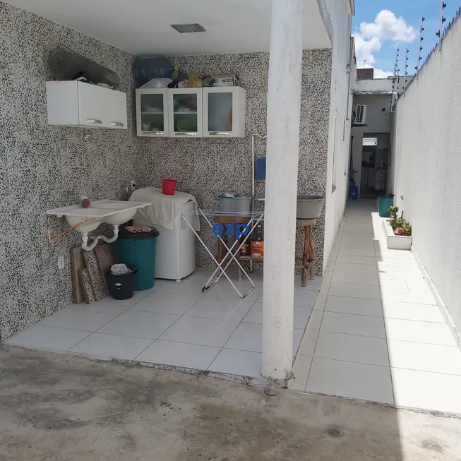 Foto 1 de Casa com 3 Quartos à venda, 150m² em SIM, Feira de Santana