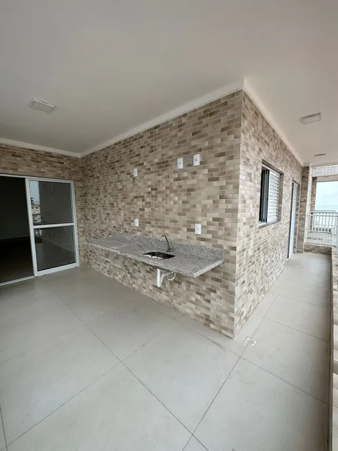 Foto 1 de Apartamento com 2 Quartos à venda, 75m² em Vila Guilhermina, Praia Grande