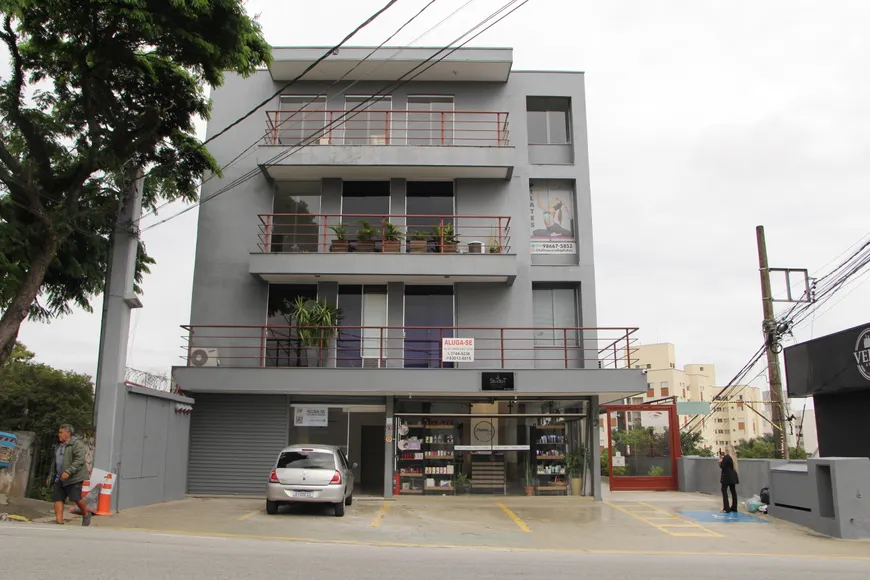 Foto 1 de Sala Comercial para alugar, 30m² em Jardim Monte Kemel, São Paulo