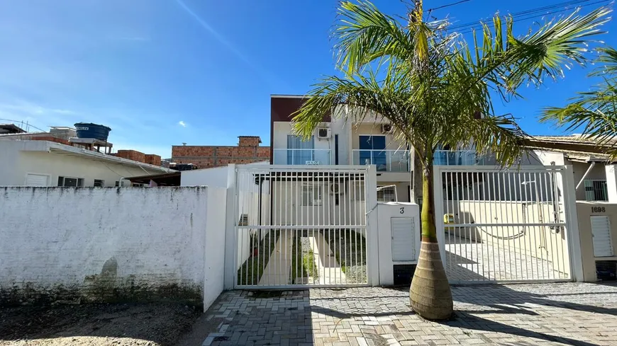 Foto 1 de Casa com 2 Quartos à venda, 85m² em Morretes, Itapema