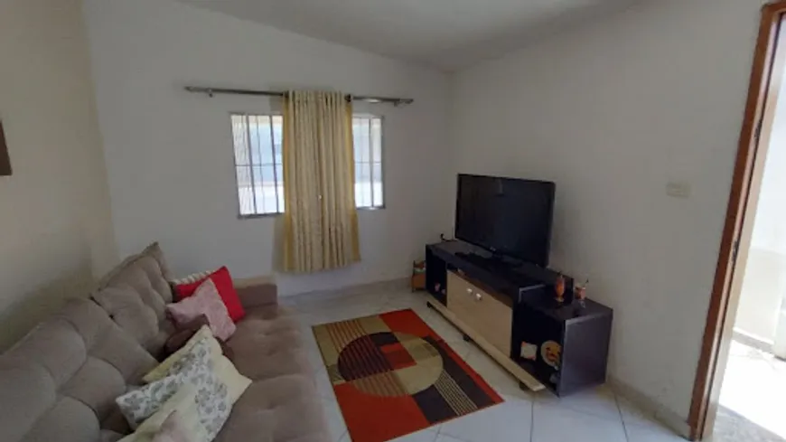 Foto 1 de Casa com 2 Quartos à venda, 70m² em Vila Amorim, Suzano