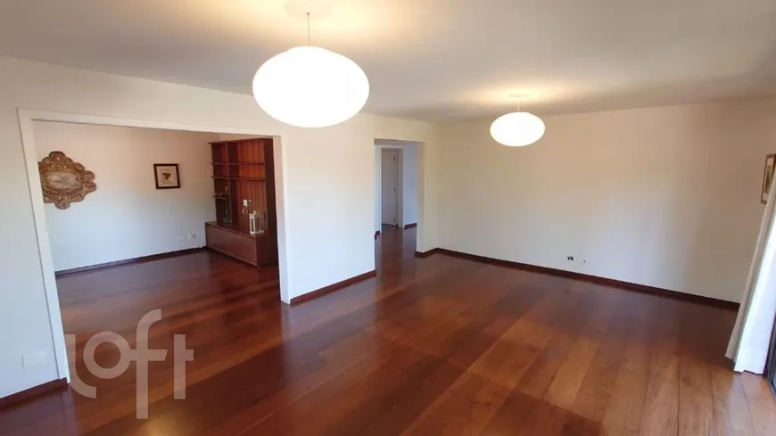 Foto 1 de Apartamento com 3 Quartos à venda, 200m² em Santo Amaro, São Paulo