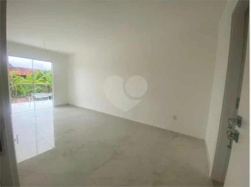 Foto 1 de Casa com 4 Quartos à venda, 216m² em Itaipu, Niterói