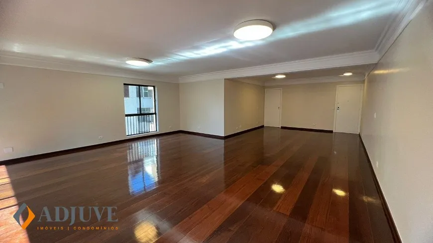 Foto 1 de Apartamento com 4 Quartos à venda, 302m² em Centro, Petrópolis