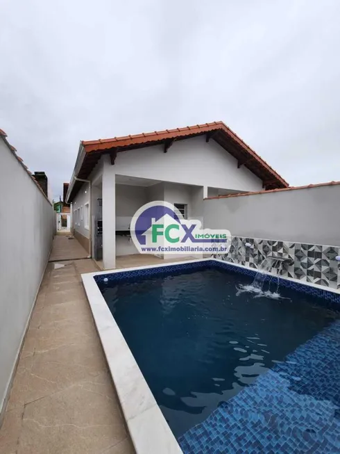 Foto 1 de Casa com 2 Quartos à venda, 79m² em Jardim Praia Grande, Mongaguá