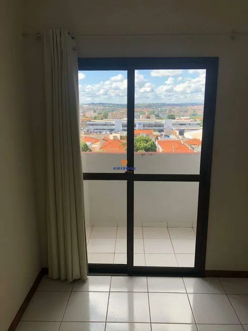 Foto 1 de Apartamento com 2 Quartos à venda, 55m² em Jardim Brasil, Bauru