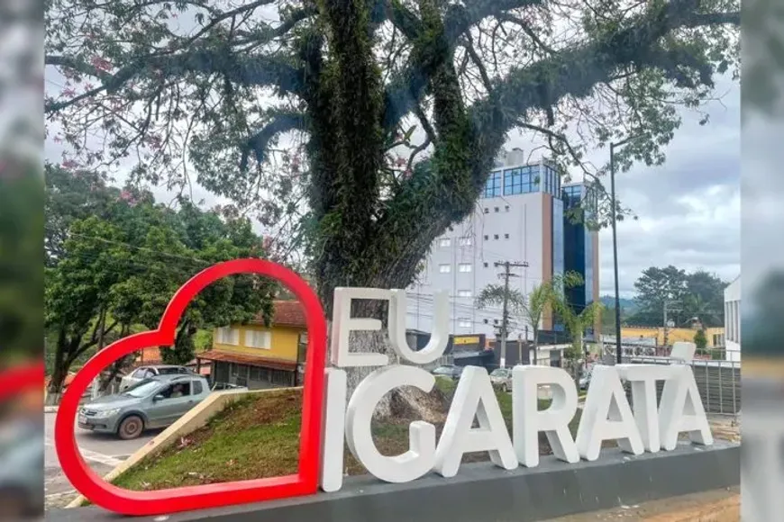 Foto 1 de Lote/Terreno à venda, 5069m² em Centro, Guararema