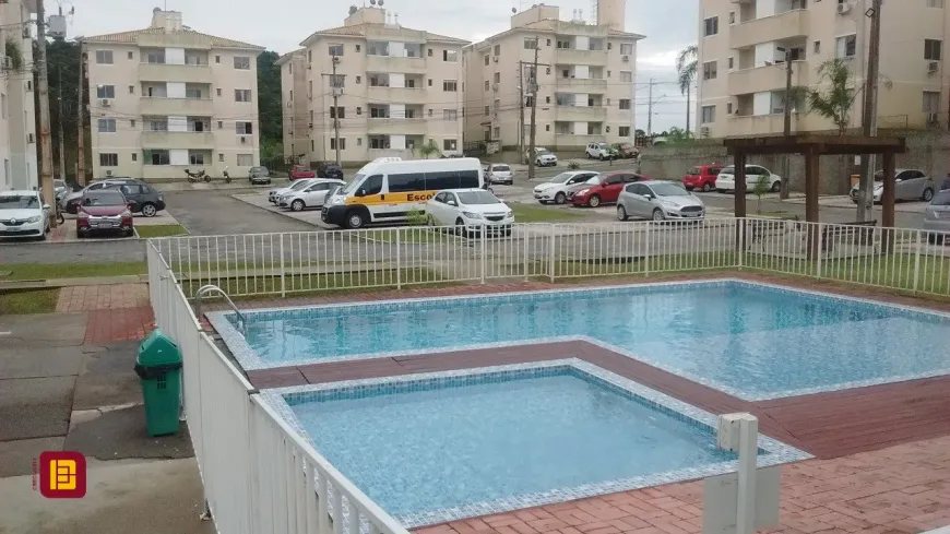 Foto 1 de Apartamento com 2 Quartos à venda, 63m² em Areias, São José