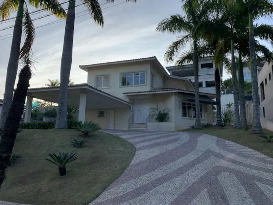 Foto 1 de Casa de Condomínio com 4 Quartos à venda, 100m² em Alphaville, Santana de Parnaíba