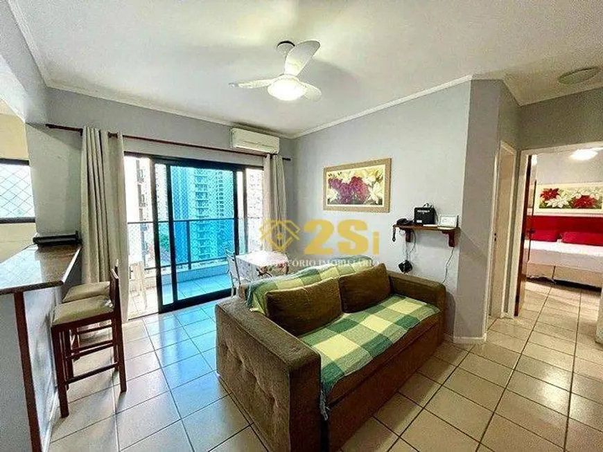 Foto 1 de Flat com 2 Quartos à venda, 57m² em Barra Funda, Guarujá