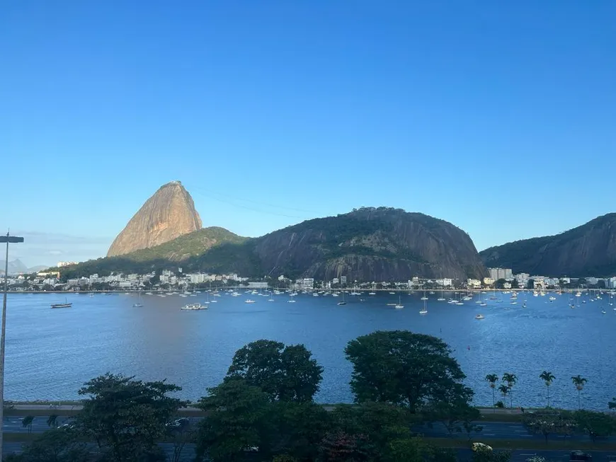 Foto 1 de Apartamento com 4 Quartos à venda, 242m² em Flamengo, Rio de Janeiro