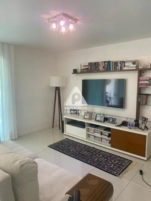 Foto 1 de Apartamento com 4 Quartos à venda, 180m² em Recreio Dos Bandeirantes, Rio de Janeiro