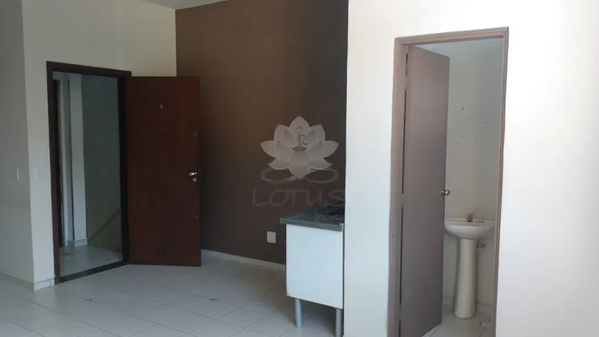 Foto 1 de Sala Comercial com 1 Quarto para alugar, 35m² em Vila Thais, Atibaia