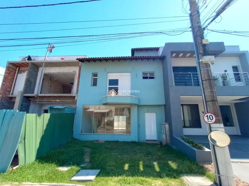 Foto 1 de Casa de Condomínio com 2 Quartos à venda, 170m² em Passo das Pedras, Porto Alegre