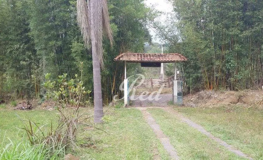 Foto 1 de Fazenda/Sítio com 2 Quartos à venda, 100m² em Taiacupeba, Mogi das Cruzes